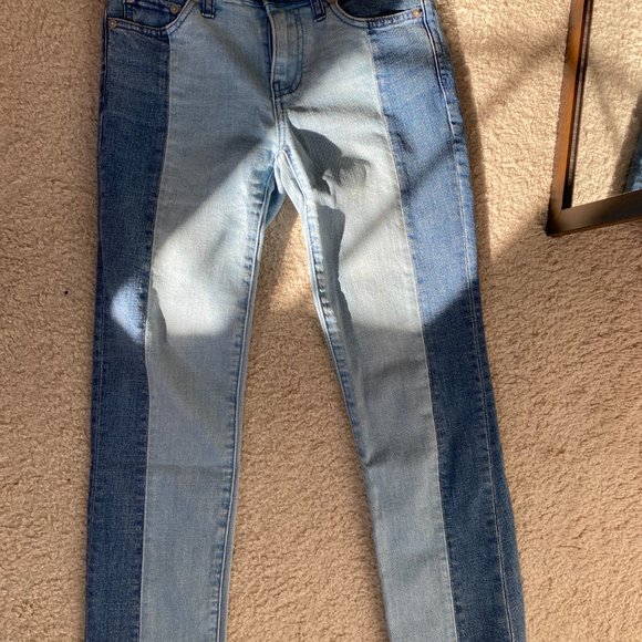 GAP Two-toned Distressed Jeans - Picture 2 of 15